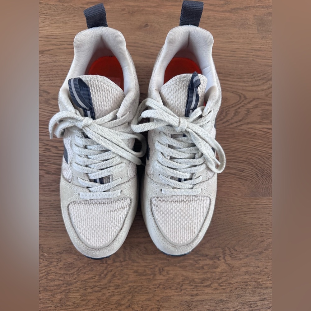 Veja Off-White and Navy Sneakers - Picture 3 of 6